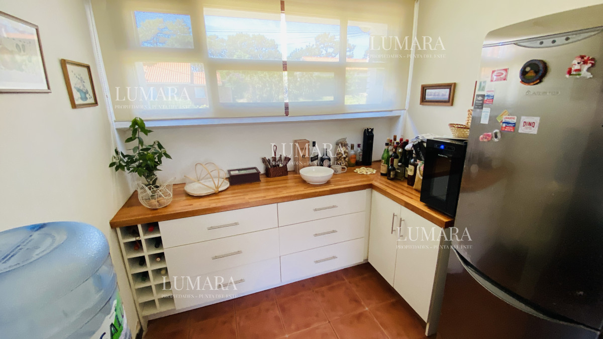 Casa ID.2829 - Alquiler casa 3 dormitorios en Cantegril Punta del Este