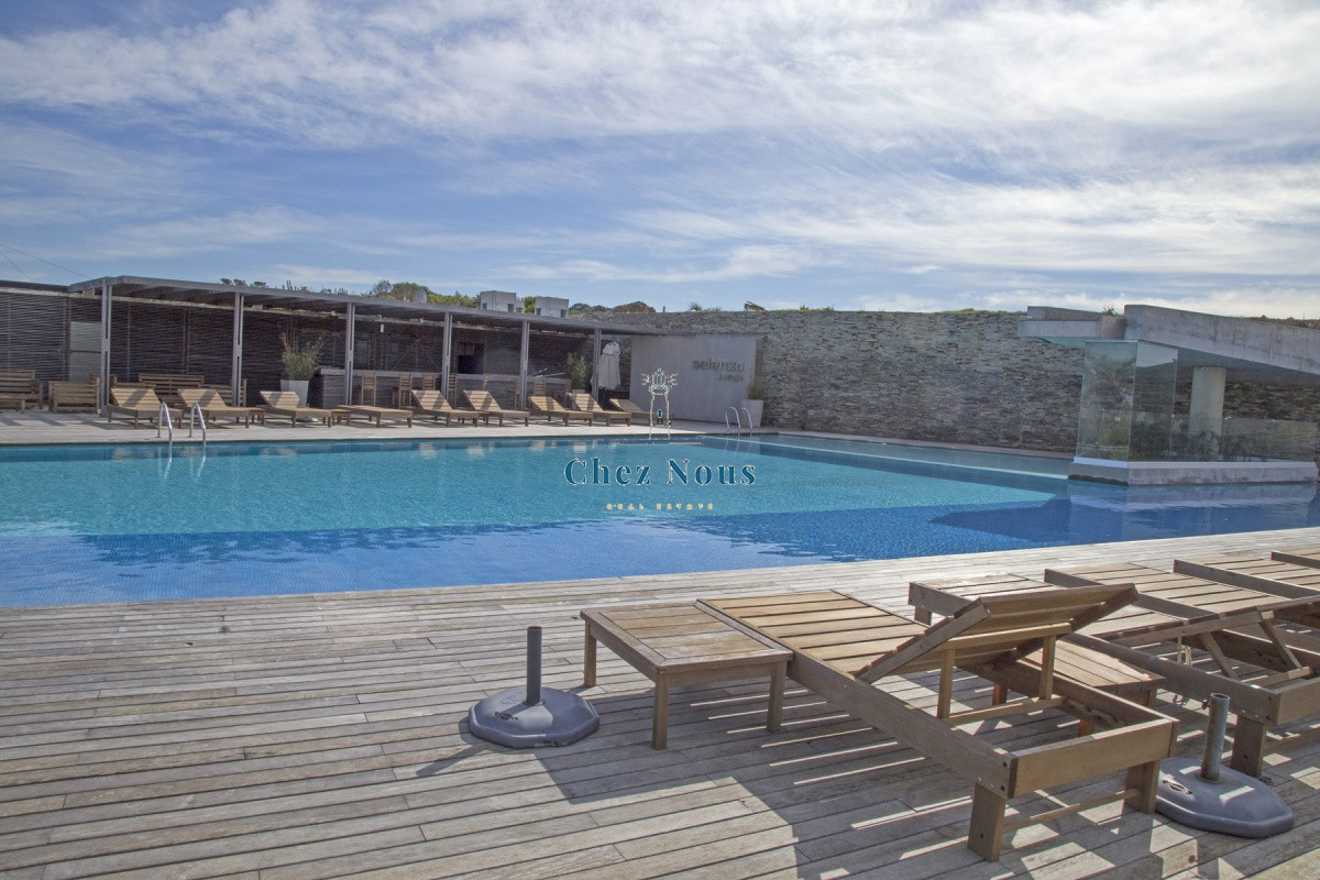 Apartamento ID.849 - Alquiler departamento 2 dormitorios en Manantiales frente al mar disponible alquiler invernal