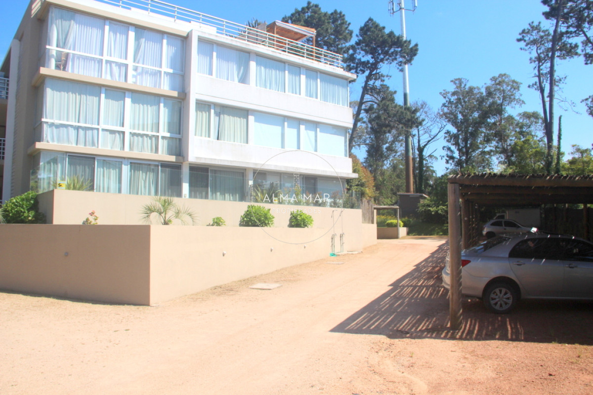 Apartamento ID.1740 - Venta apartamento en Rincon del Indio, Playa Brava, Punta del Este 2 dormitorios
