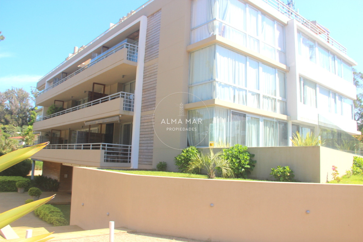 Apartamento ID.1740 - Venta apartamento en Rincon del Indio, Playa Brava, Punta del Este 2 dormitorios