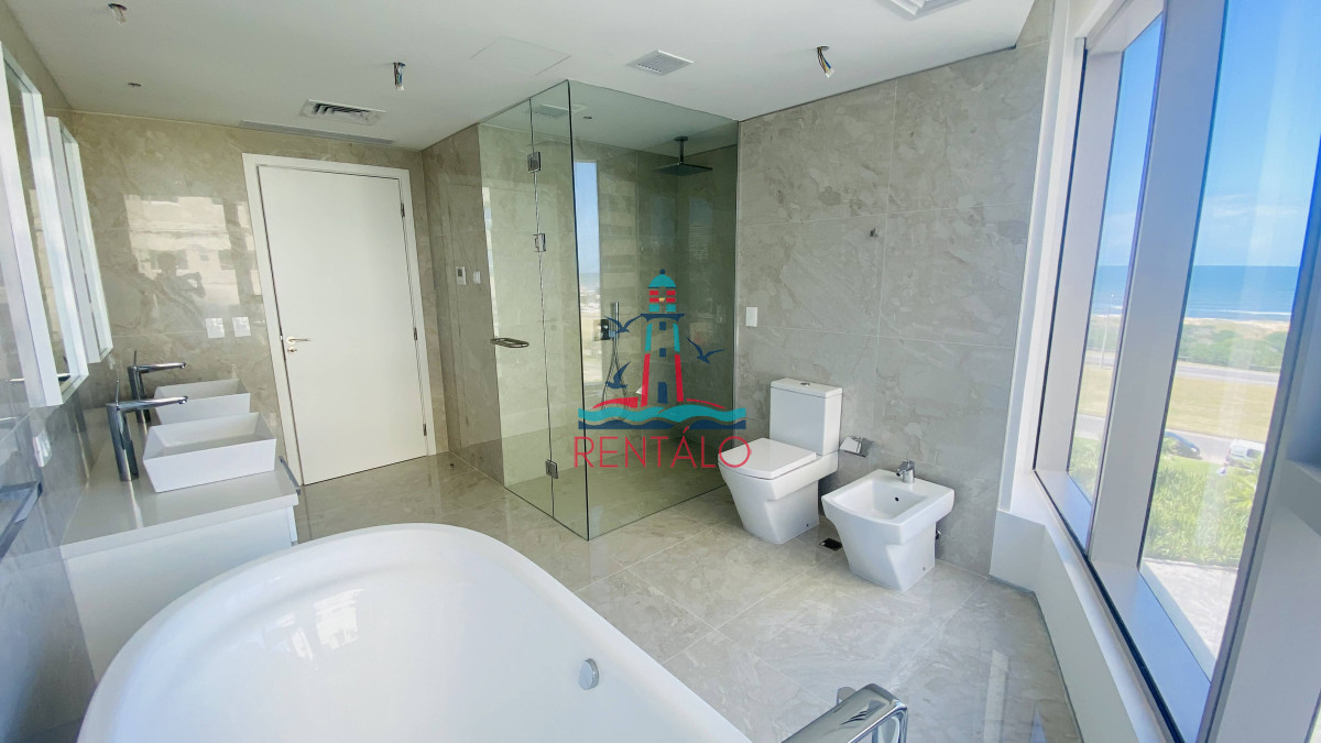 Apartamento ID.75 - Trump Tower 3 suites mas servicio a estrenar Oportunidad de compra 