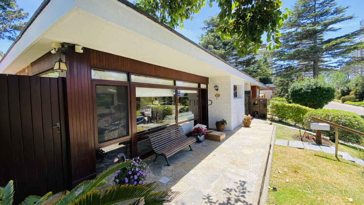 Alquiler casa 3 dormitorios en Cantegril Punta del Este — foto 2