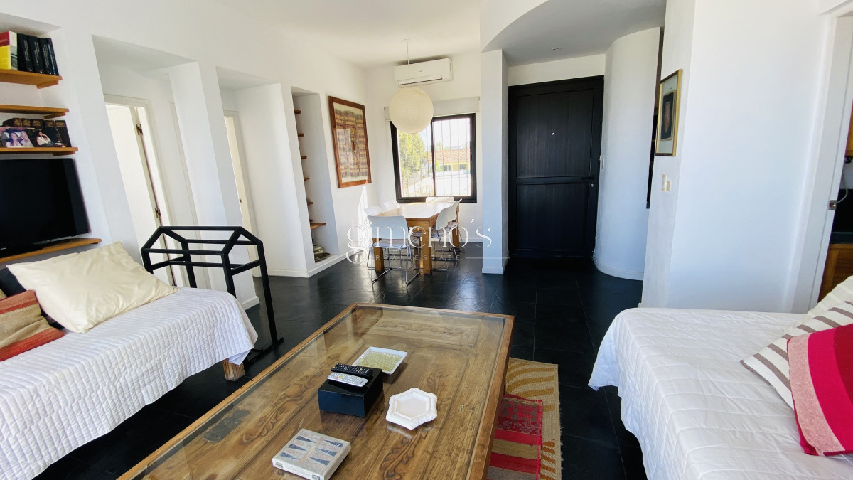 Apartamento ID.267 - Departamento en venta en Manantiales con vista al mar 