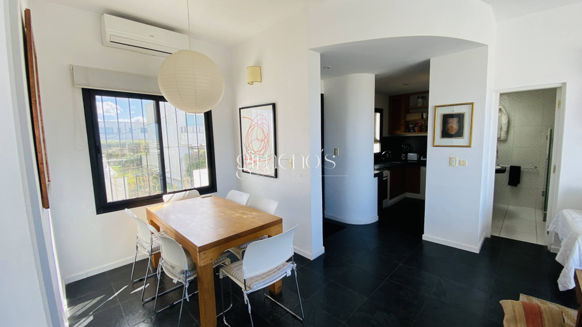 Apartamento ID.267 - Departamento en venta en Manantiales con vista al mar 
