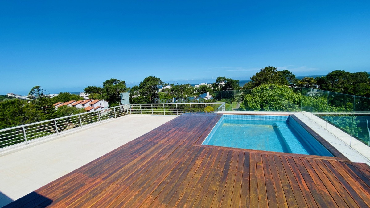 Brava - GoPunta - Portal Inmobiliario de Punta del Este - Maldonado