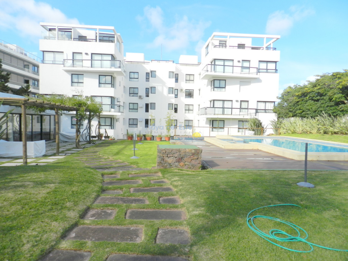 Venta apartamento en Rincon del Indio 3 dormitorios parada 27 Brava - PLA14513A