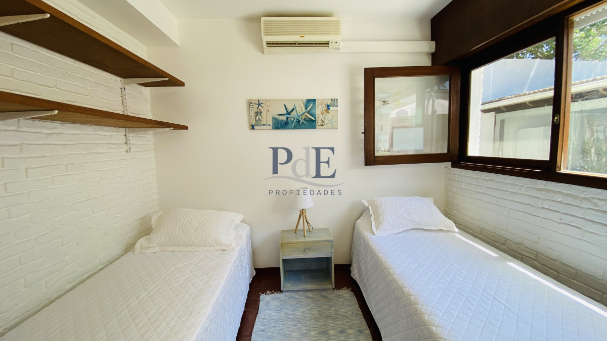 Alquiler casa 3 dormitorios en Cantegril Punta del Este - Imagen 19