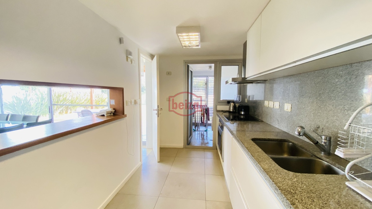 Casa ID.165880 - Alquiler casa en Playa Brava PDE