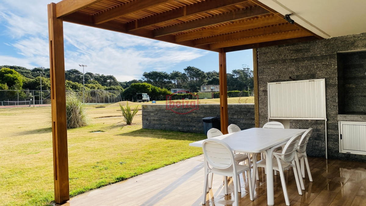 Casa ID.165880 - Alquiler casa en Playa Brava PDE