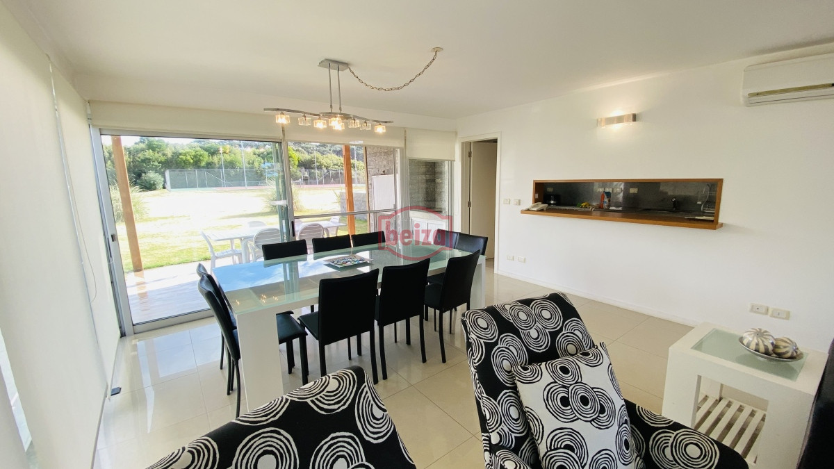 Casa ID.165880 - Alquiler casa en Playa Brava PDE