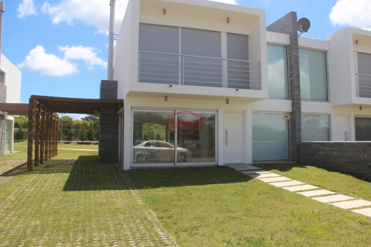 Casa ID.165880 - Alquiler casa en Playa Brava PDE