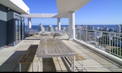 Apartamento con terraza Penthouse en Punta Del Este playa Brava