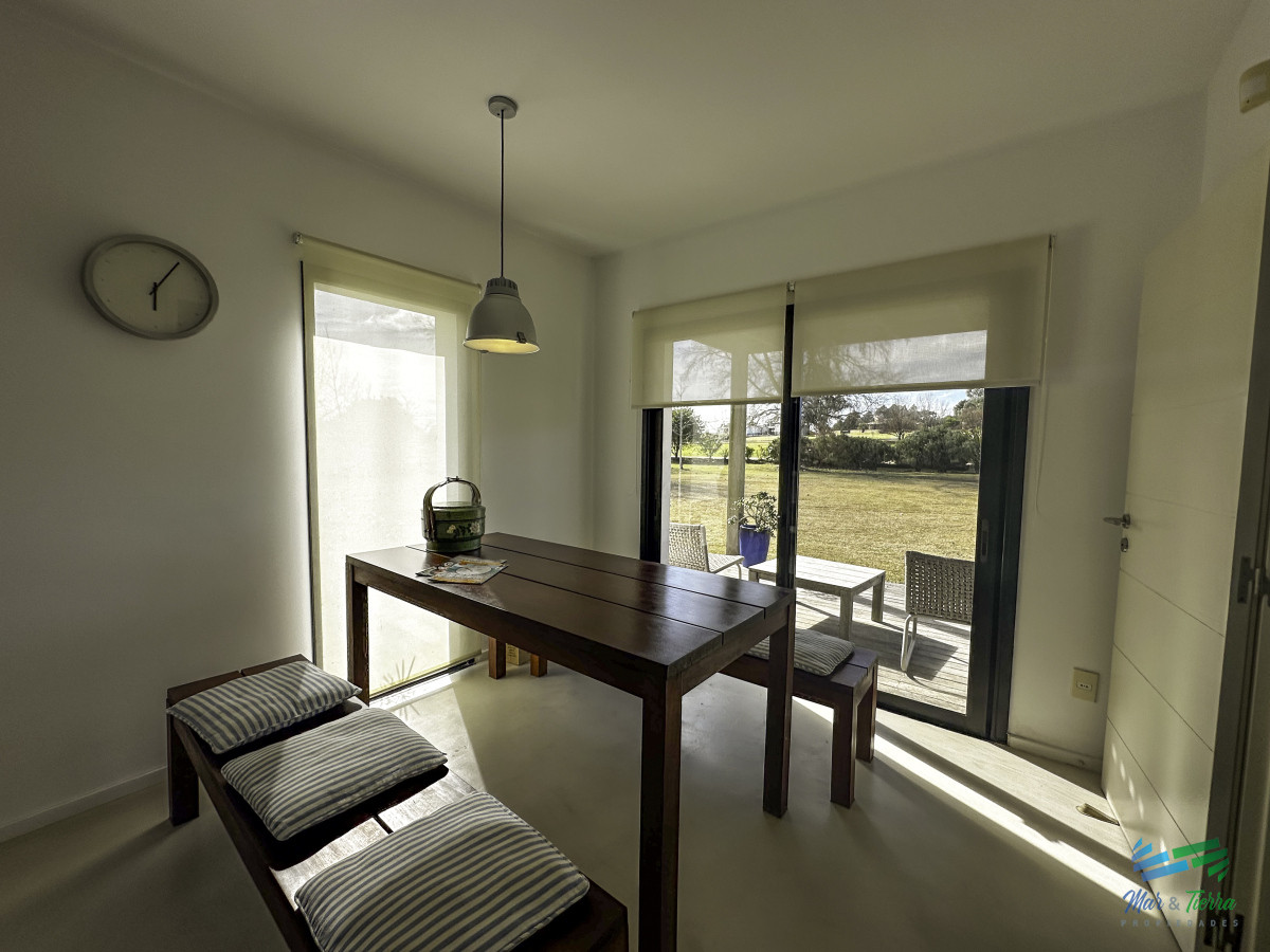 Casa ID.5651 - En venta casa en barrio privado El Quijote, La Barra, Punta del Este
