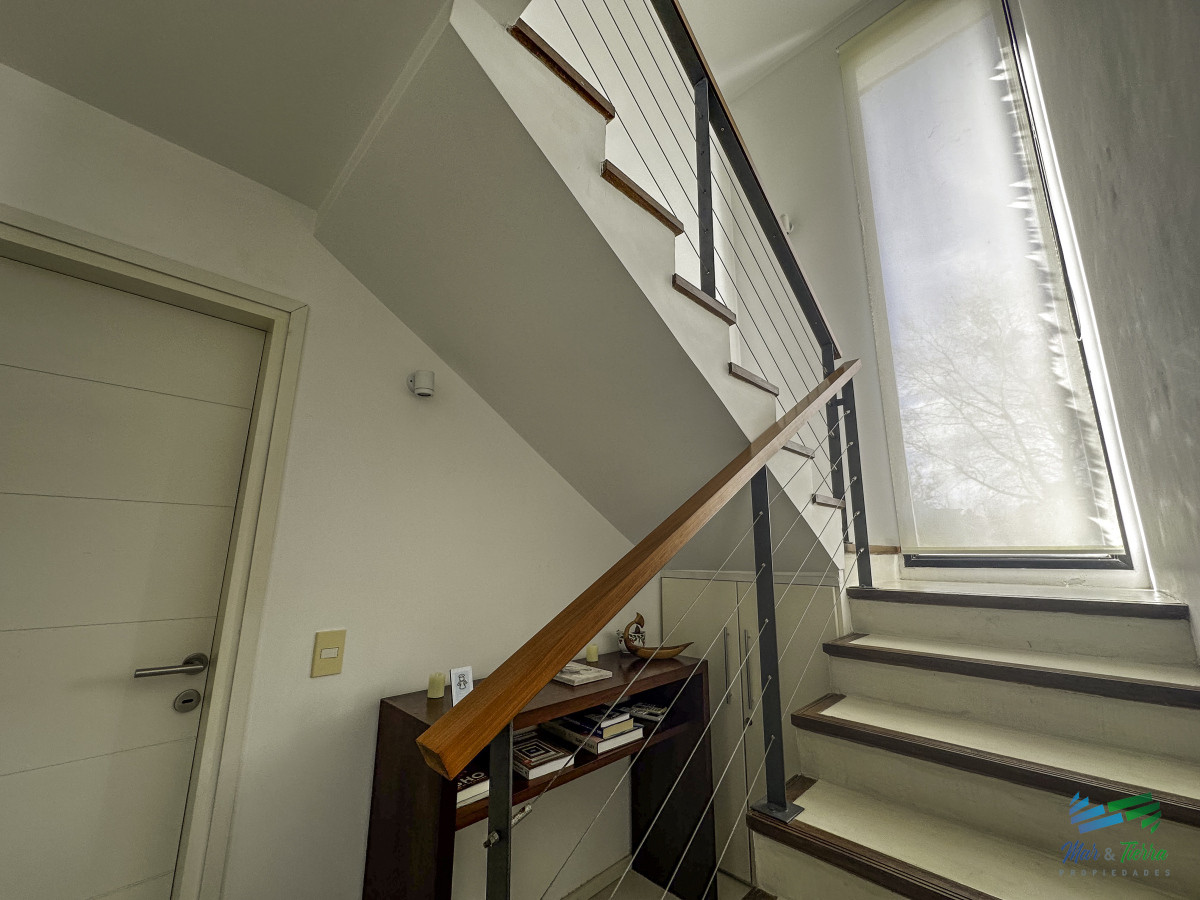 Casa ID.5651 - En venta casa en barrio privado El Quijote, La Barra, Punta del Este