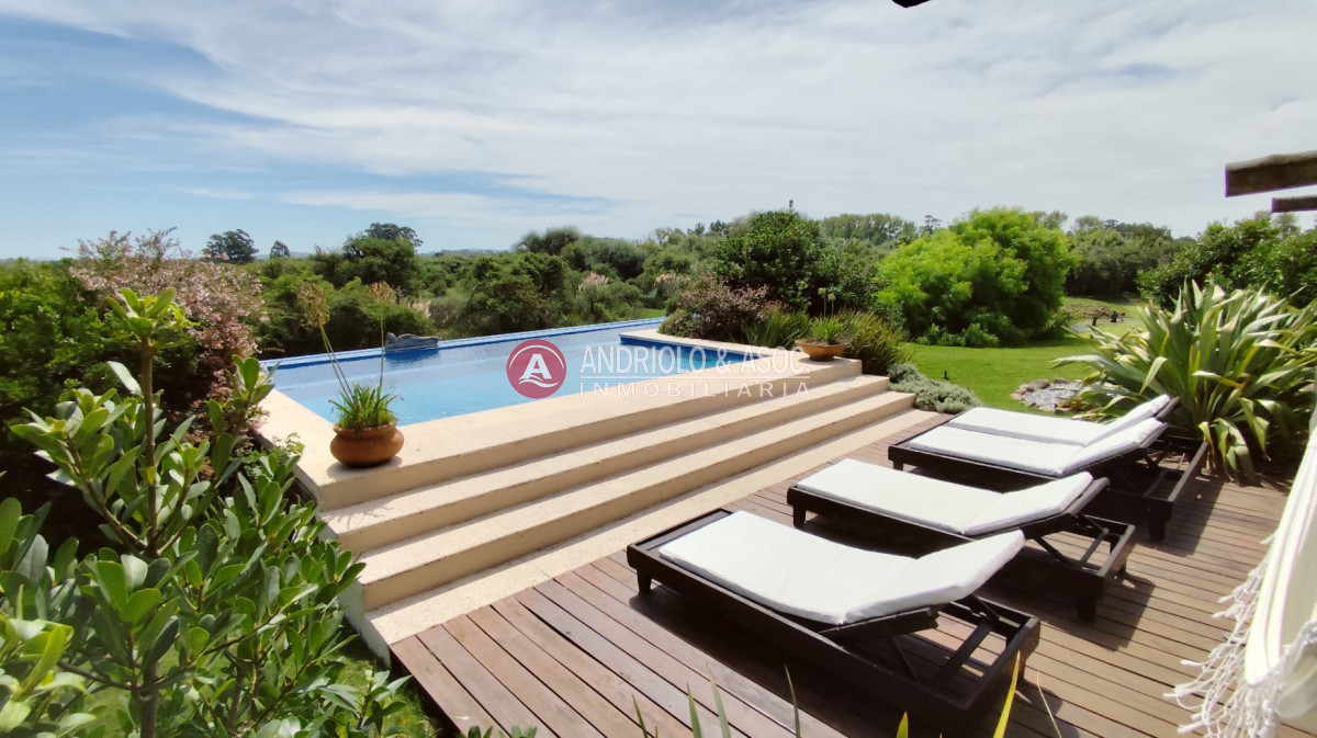 Casa ID.6544 - Excelente casa en El Quijote Chacras Reserva Natural