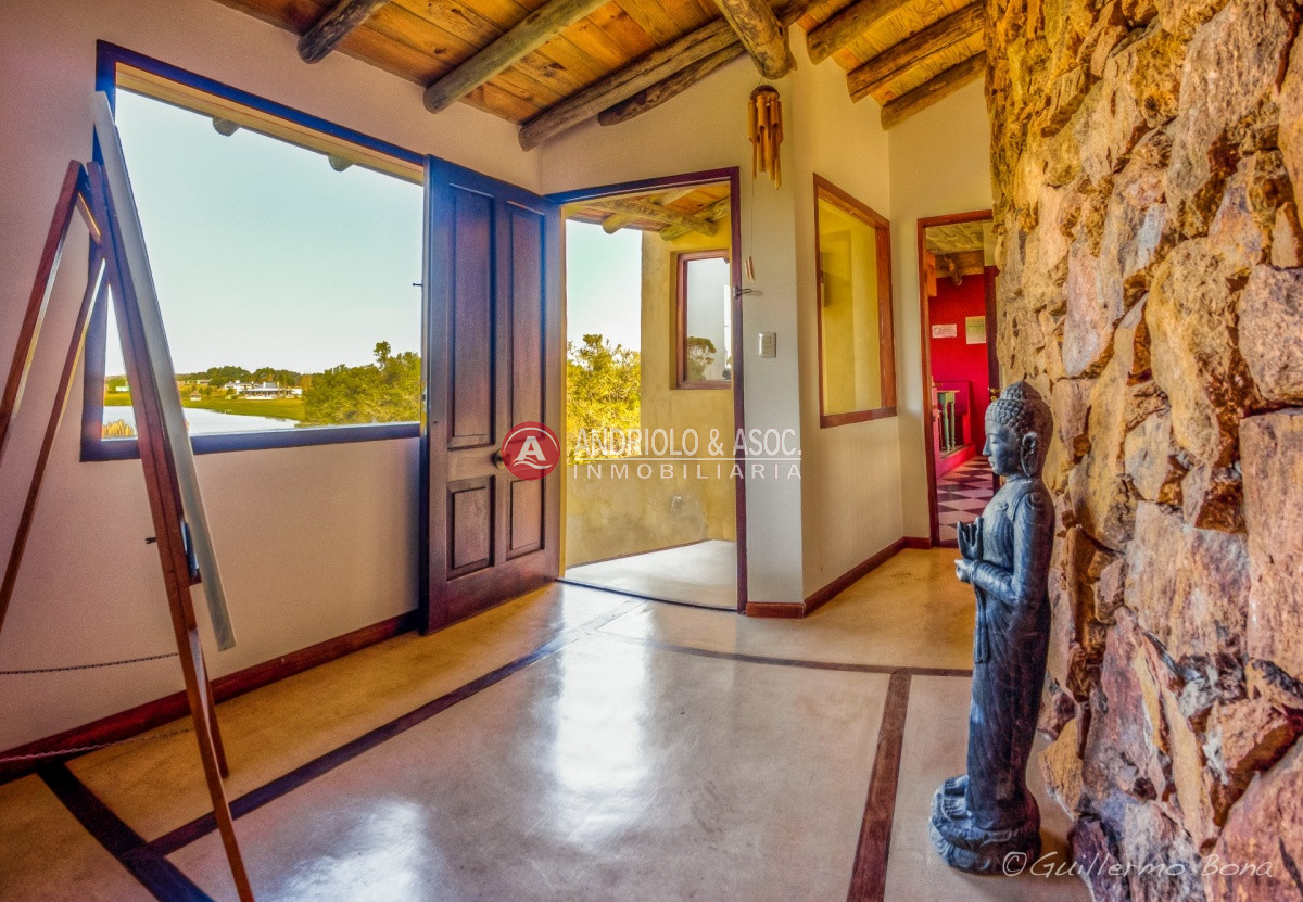 Casa ID.6544 - Excelente casa en El Quijote Chacras Reserva Natural