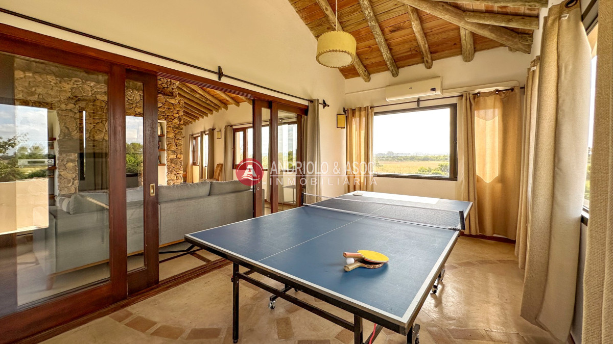 Casa ID.6544 - Excelente casa en El Quijote Chacras Reserva Natural