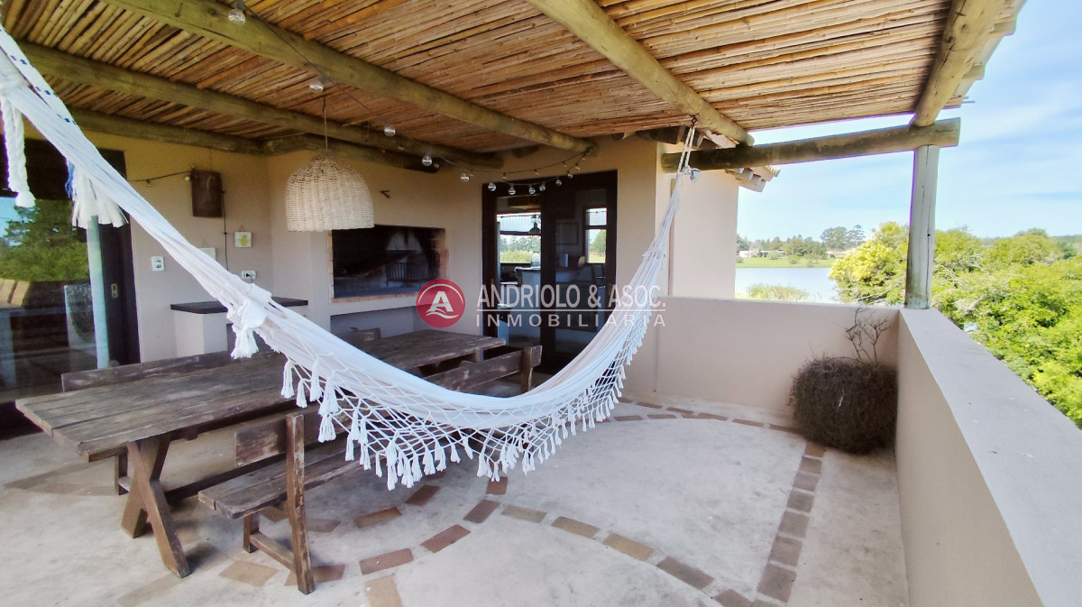 Casa ID.6544 - Excelente casa en El Quijote Chacras Reserva Natural