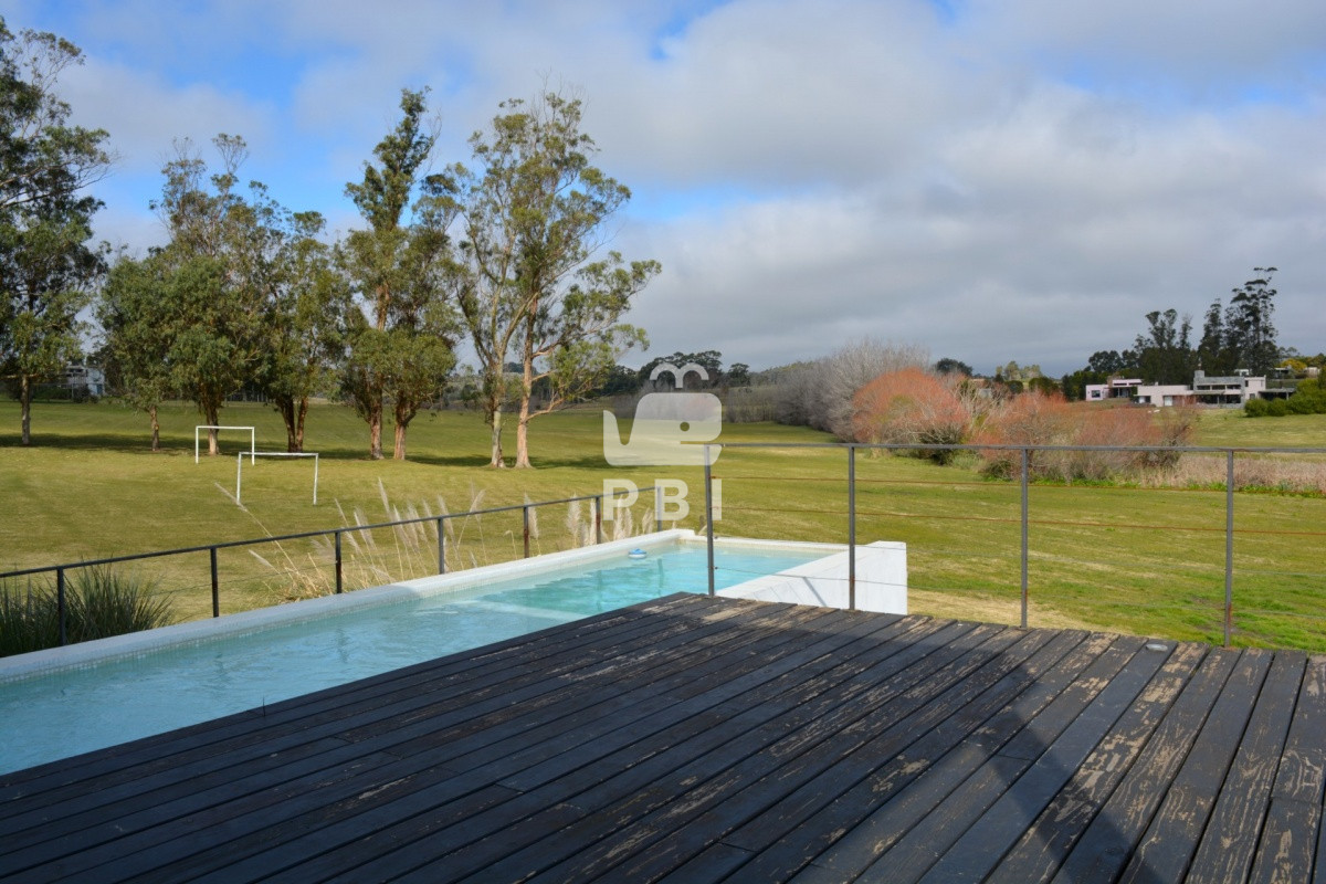 VmVudGEgY2FzYSB1YmljYWRhIGNlcmNhIGRlIGNsdWIgaG91c2UgRWwgUXVpam90ZSBDaGFjcmFzICAtIFJlZiA6IFBCSTE0NTY1