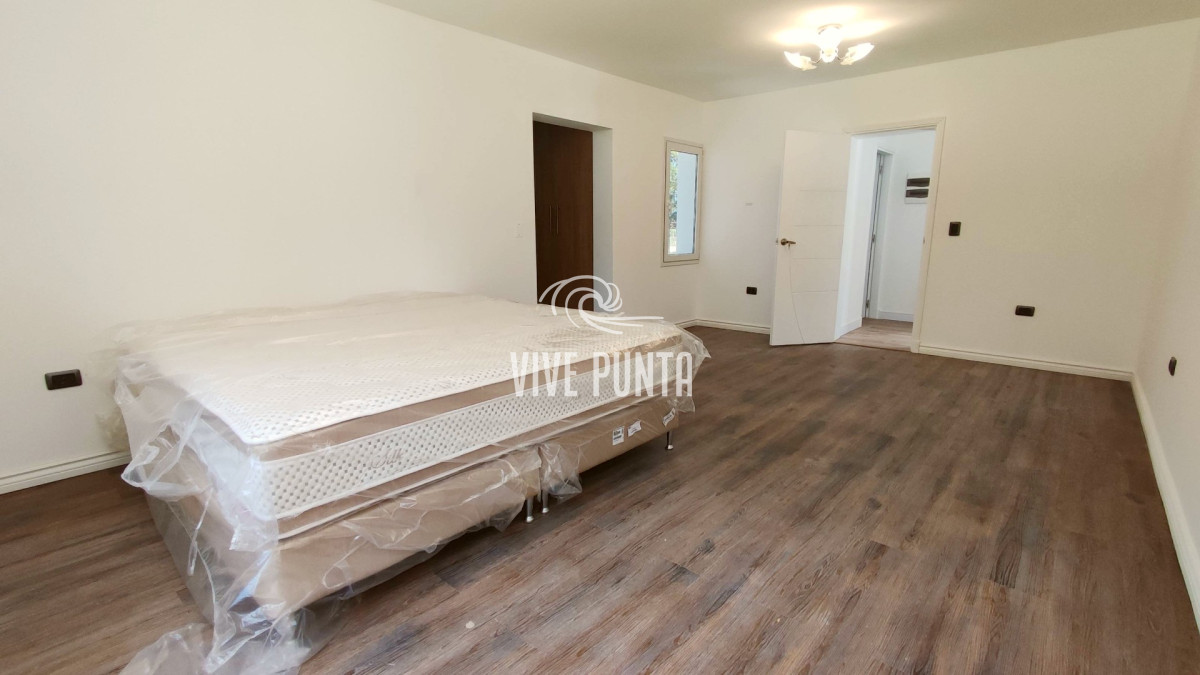 Casa ID.387 - Excelente propiedad en Venta Chacras del Pinar
