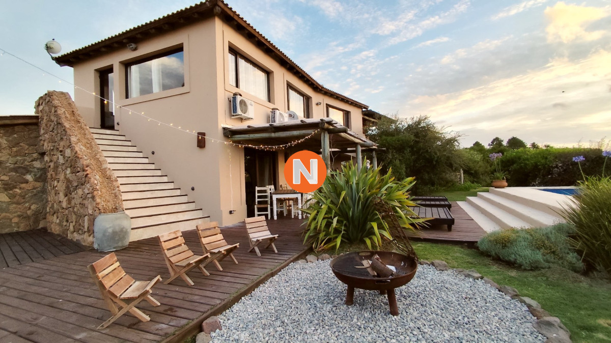 Casa Ref.217915 - Excelente casa en El Quijote Chacras Reserva Natural