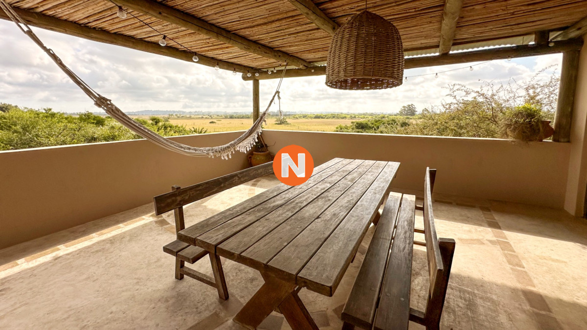 Casa Ref.217915 - Excelente casa en El Quijote Chacras Reserva Natural