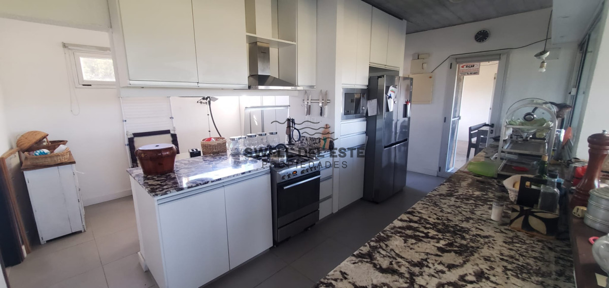 Casa ID.287 - Casa en El Quijote Chacras 