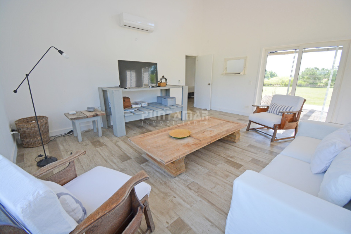 Casa ID.212315 - Cómoda y Luminosa Casa en Venta en El Quijote