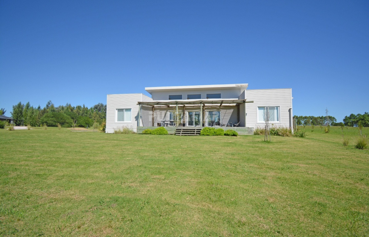 Casa ID.212315 - Cómoda y Luminosa Casa en Venta en El Quijote
