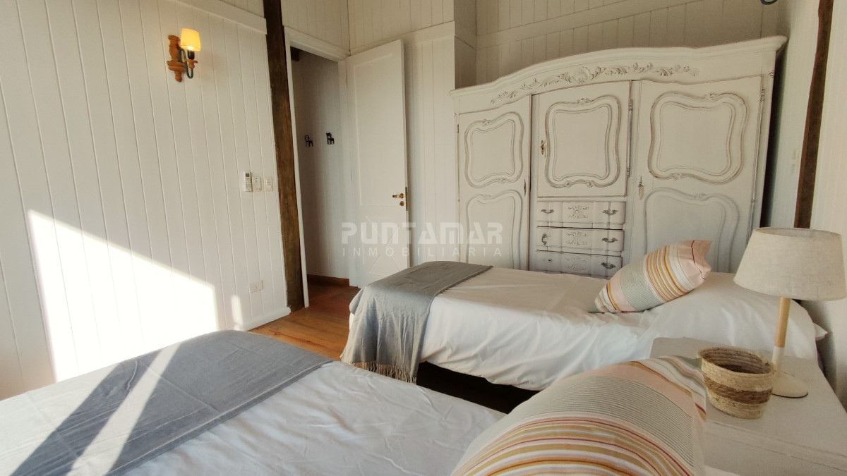 Casa ID.212313 - Venta de Excelente Propiedad en El Quijote Chacras