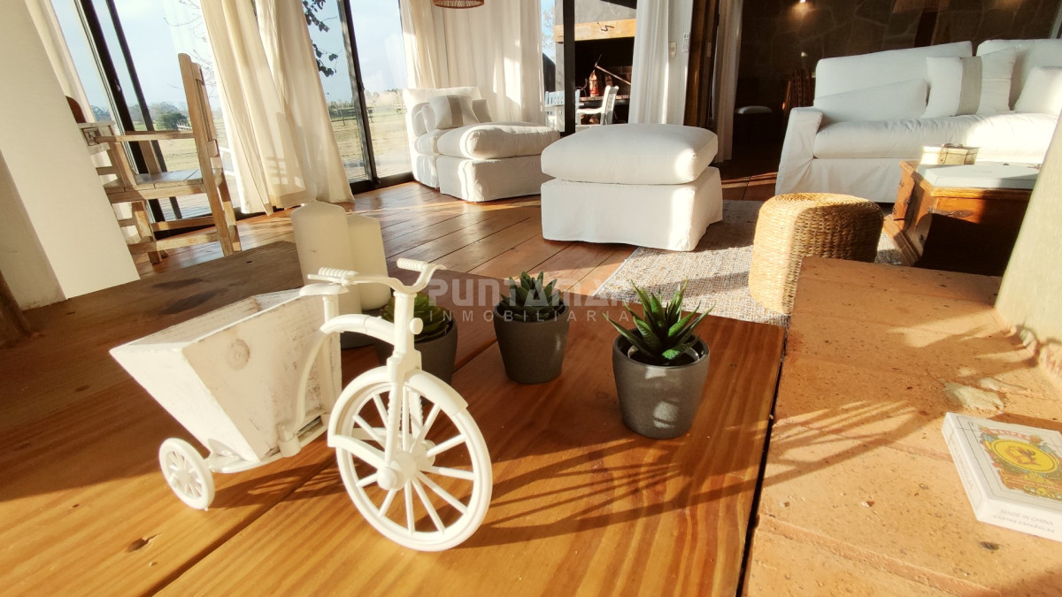 Casa ID.212313 - Venta de Excelente Propiedad en El Quijote Chacras