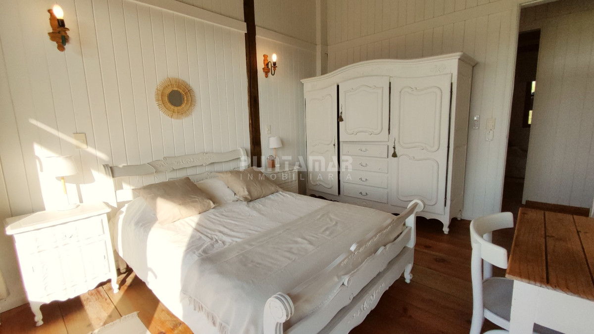 Casa ID.212313 - Venta de Excelente Propiedad en El Quijote Chacras