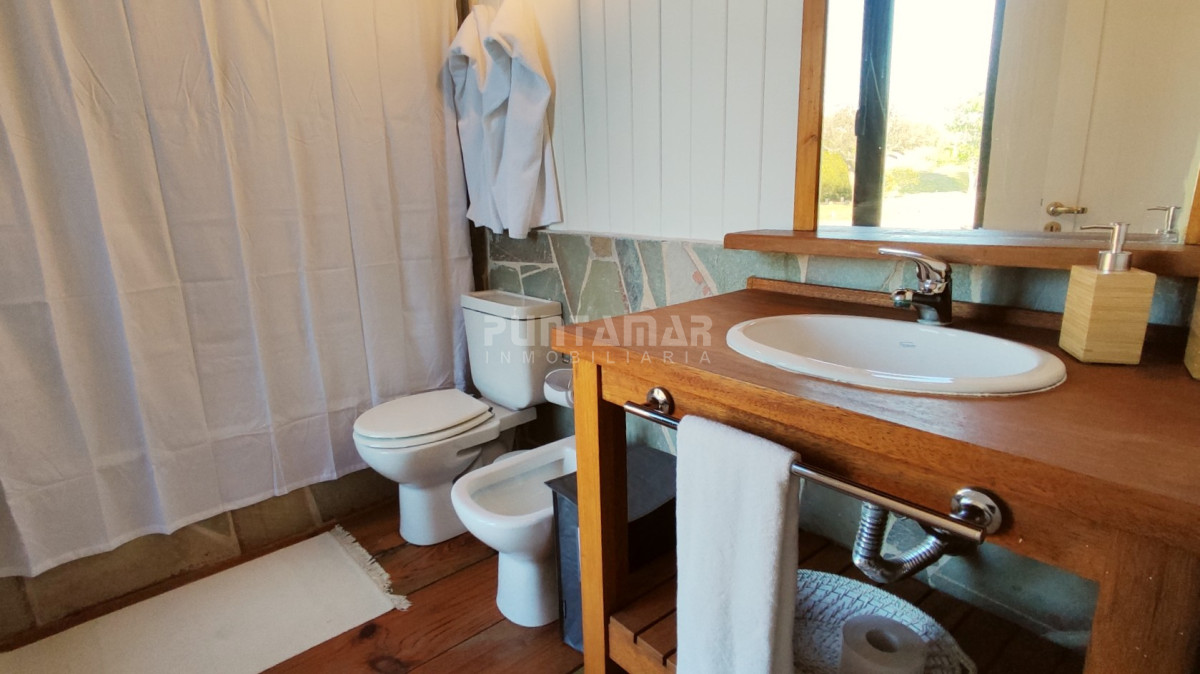 Casa ID.212313 - Venta de Excelente Propiedad en El Quijote Chacras