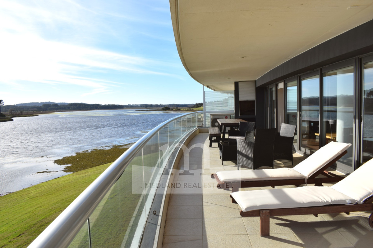 Apartamento ID.102 - Venta preciosa vista al mar y a la laguna!
