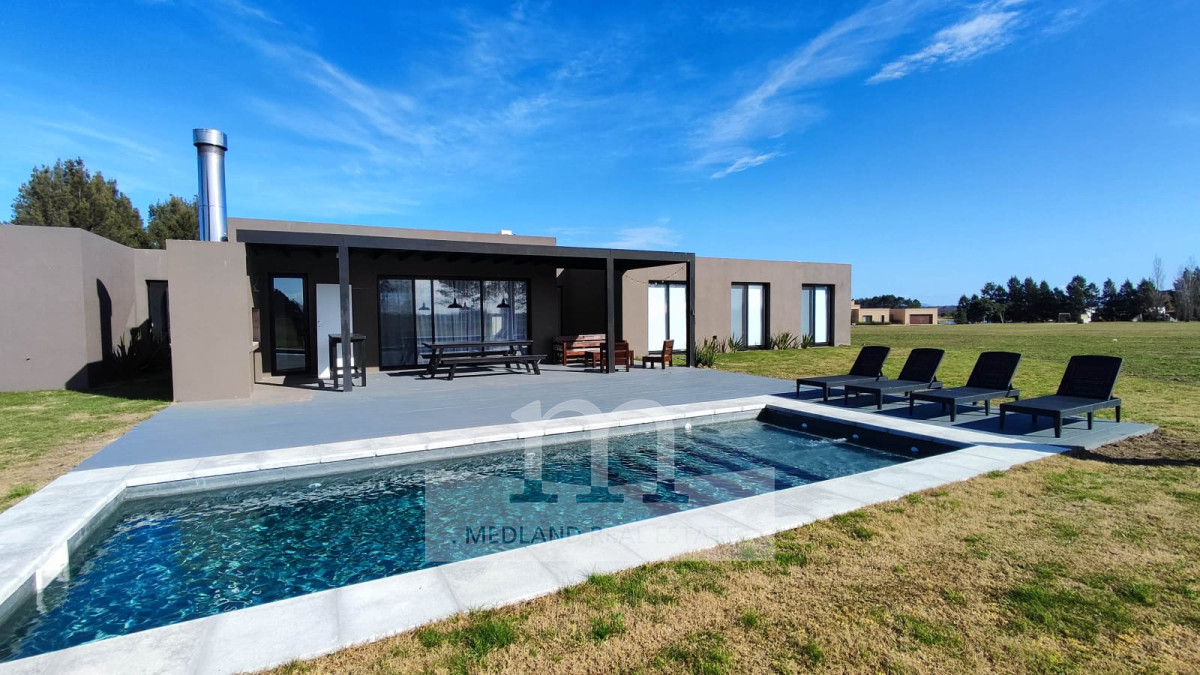 Casa ID.398 - Casa en Venta El Quijote Chacras 