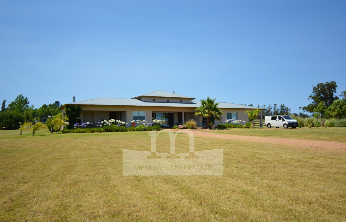 Casa ID.4 - Hermosa Casa cerca de la Reserva Natural