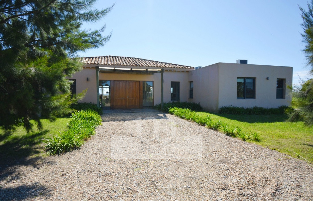 Casa ID.224 - Alquiler El Quijote Chacras 