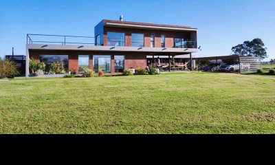 Venta linda casa con preciosa vista al campo!