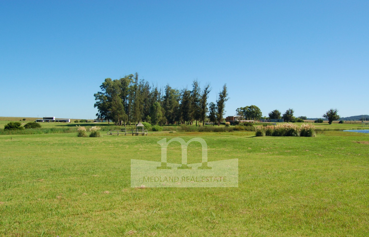Terreno ID.193 - Venta Precioso Terreno Lote al Agua en El Quijote Chacras