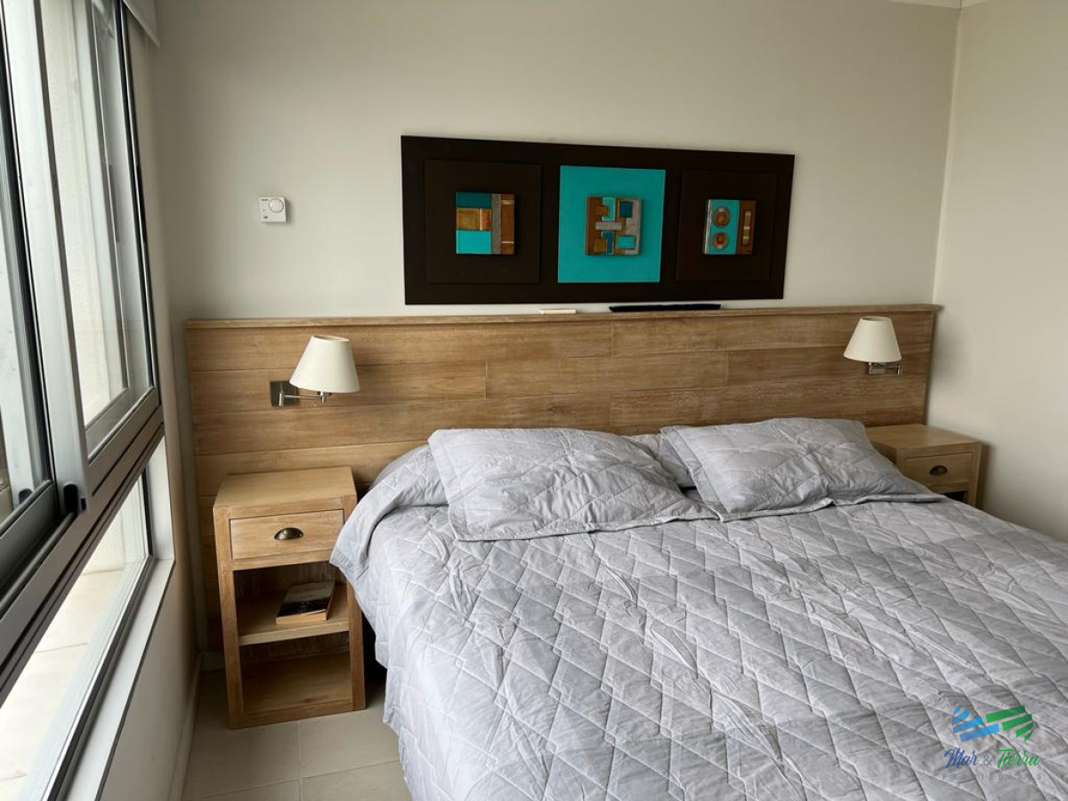 Apartamento ID.3716 - Alquilo por temporada apartamento 3 dormitorios con servicios, Punta del Este