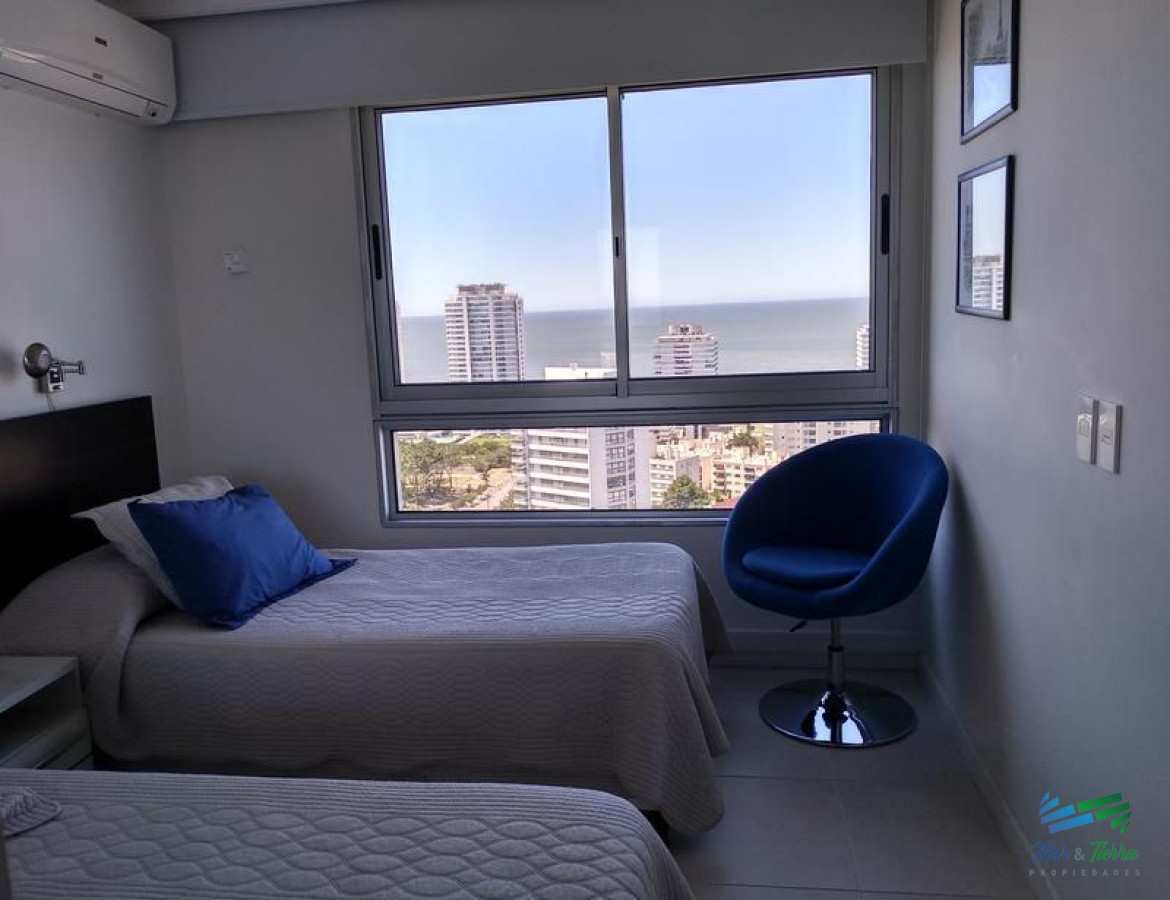 Apartamento ID.3716 - Alquilo por temporada apartamento 3 dormitorios con servicios, Punta del Este