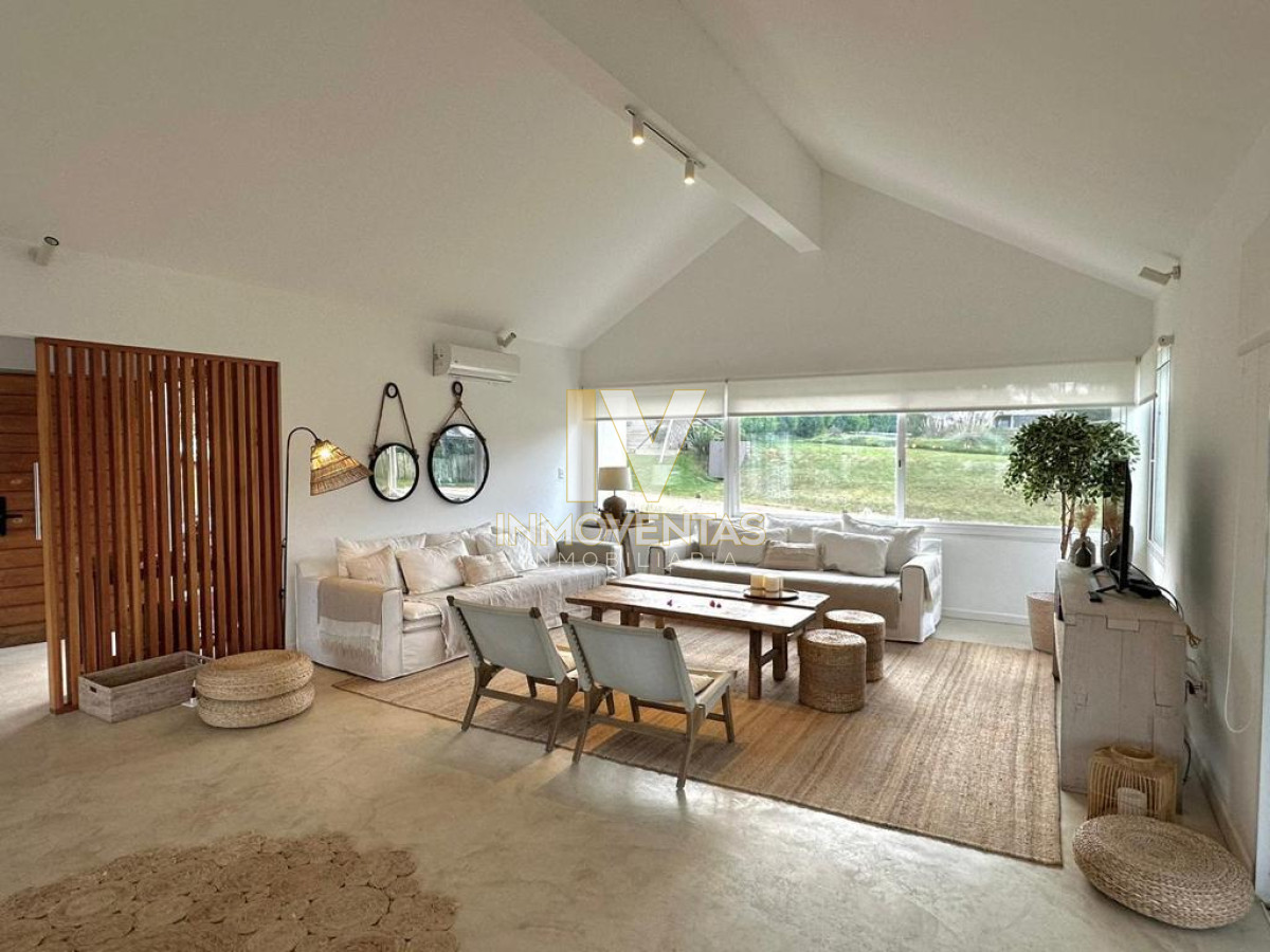 Casa ID.300 - Pinar del faro