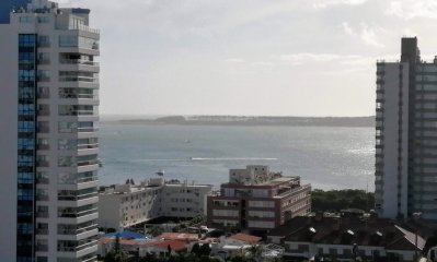 Apartamento en Punta del Este, Brava