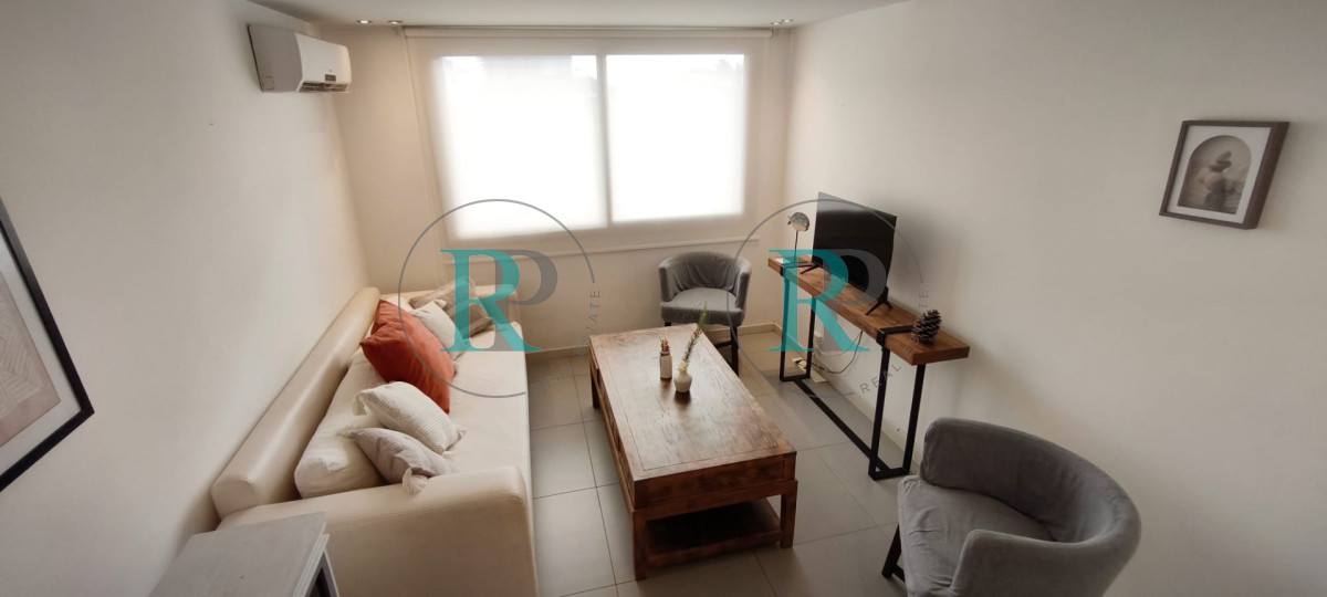 Apartamento ID.2769 - Venta apto 1 dormitorio Punta del Este con cochera Aidy Grill bajos gastos