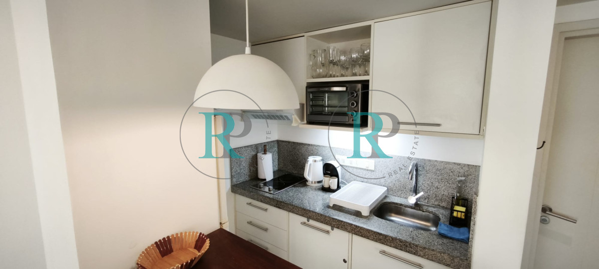 Apartamento ID.2769 - Venta apto 1 dormitorio Punta del Este con cochera Aidy Grill bajos gastos