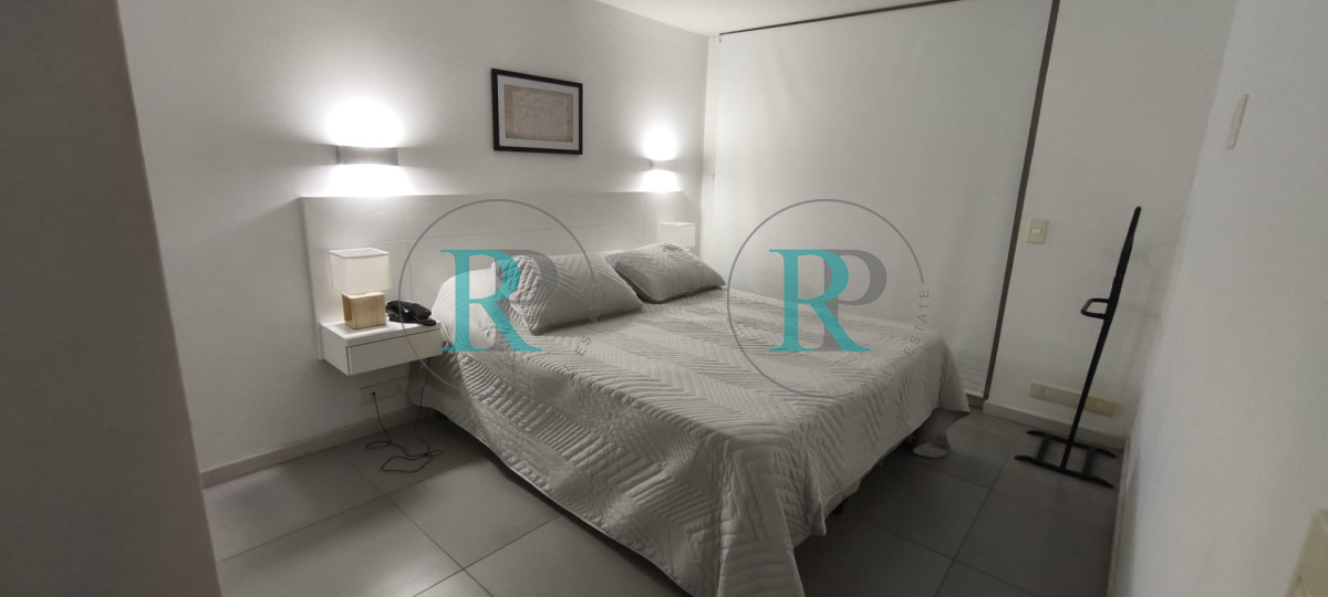 Apartamento ID.2769 - Venta apto 1 dormitorio Punta del Este con cochera Aidy Grill bajos gastos