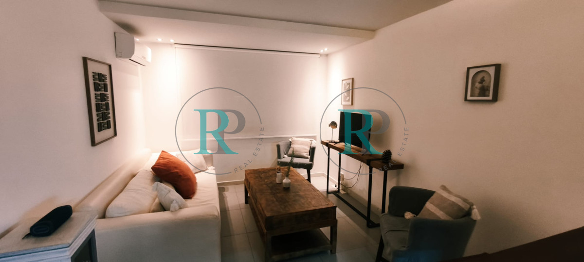 Apartamento ID.2769 - Venta apto 1 dormitorio Punta del Este con cochera Aidy Grill bajos gastos