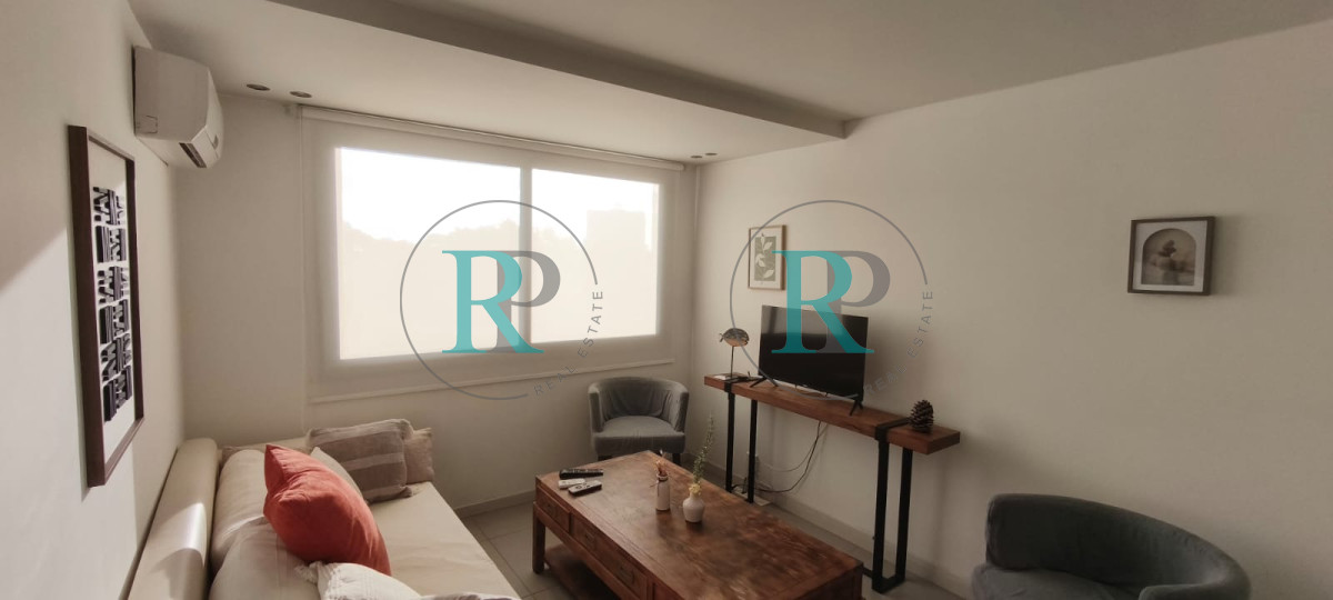 Apartamento ID.2769 - Venta apto 1 dormitorio Punta del Este con cochera Aidy Grill bajos gastos
