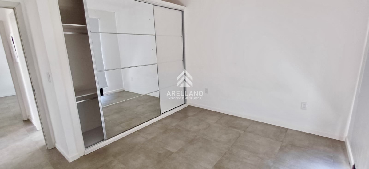 Casa ID.1631 - VENTA CASA DE 2 DORMITORIOS EN PARQUE BURNETT