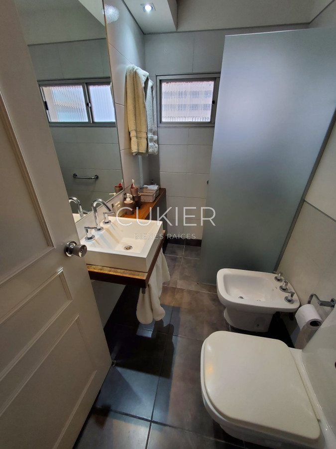 Apartamento ID.4103 - Penthouse con vista , 2 dormitorios y medio , 2 baños , Península  , Punta del Este 